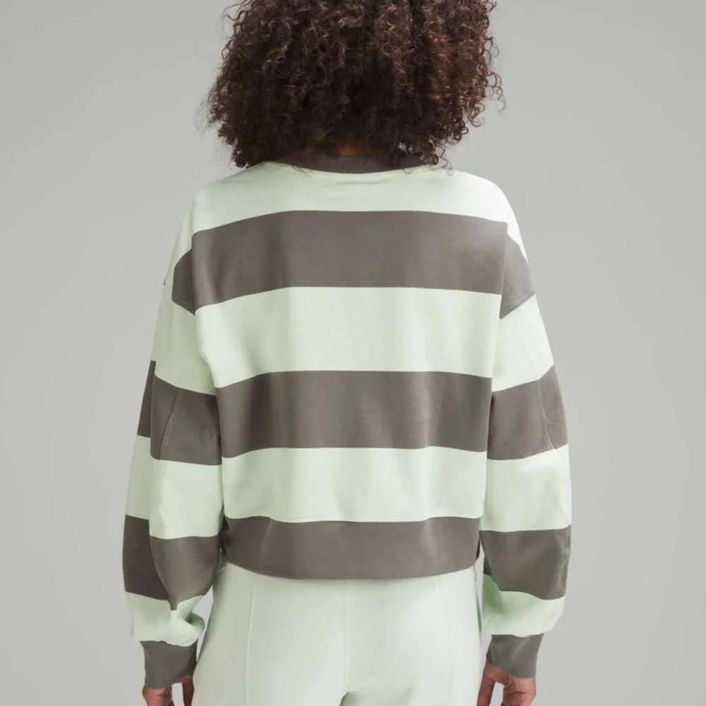 Lululemon Perfectly Oversized Cropped Crew Pack Stripe Grey Sage Kohlrabi Green - Picture 2 of 8